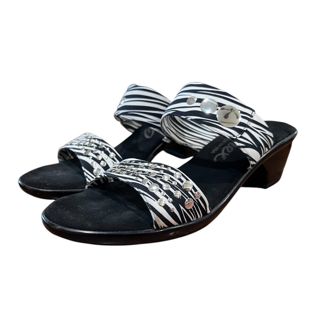 Onex Sonic Black & White Zebra Sandals Heels w Silver Embellishment  US 8